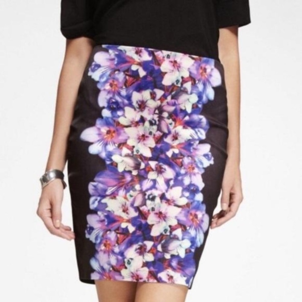Express High Waisted Knee Length Pencil Skirt Size 2